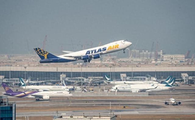 香港国际机场再度获选“全球最繁忙航空货运机场”今年首季访港旅客量超千万人次(图1)