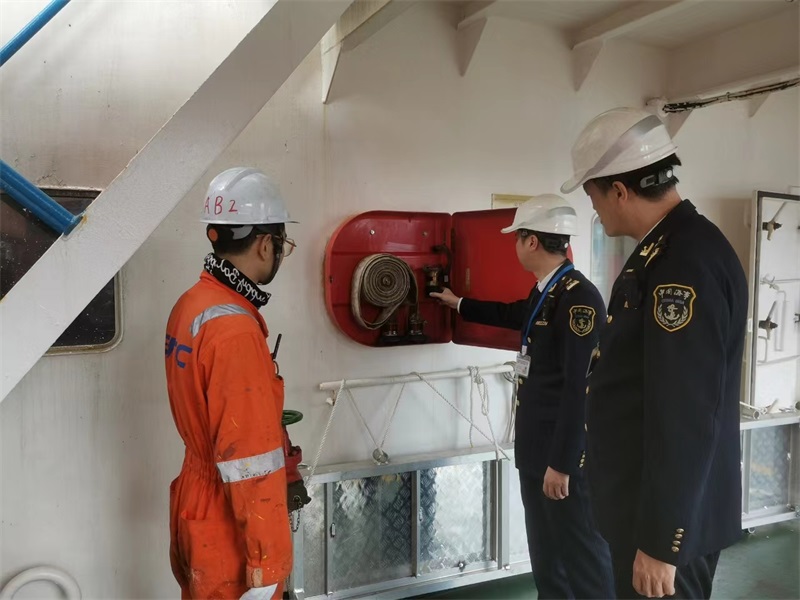 【2024开门红】船舶突破1万艘次福建海事部门助力厦门港“丝路海运”稳步发展(图1)