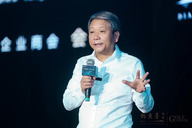 钓鱼台高尔夫酒重磅上市钓鱼台酒向C“挥杆”！(图4)