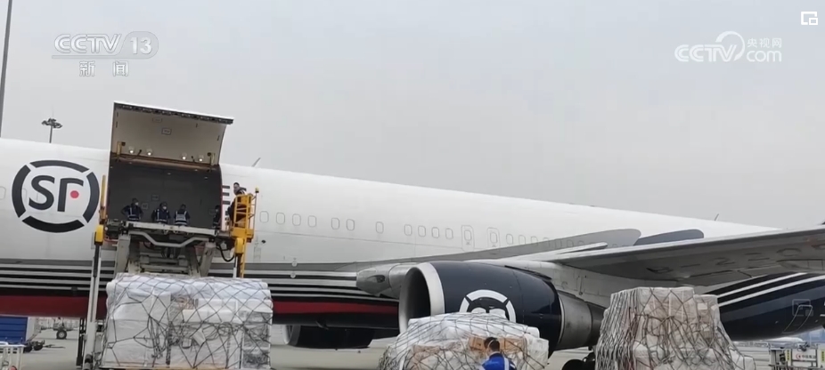 “航空货运+卡车航班”空地联运模式不断拓展中国包裹“飞”抵全球(图7)