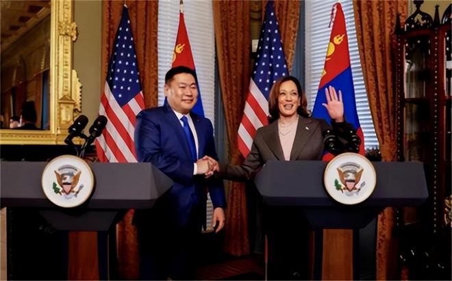 Im体育网站：与印度达成稀土合作后蒙古国做的首件事是让中国提高货运效率(图4)