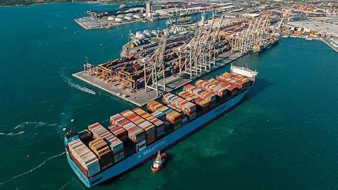 涨价之痛！最高9800美元！马士基等国际巨头上调中国到美欧运价。美国对中国海事物流调查未完(图1)