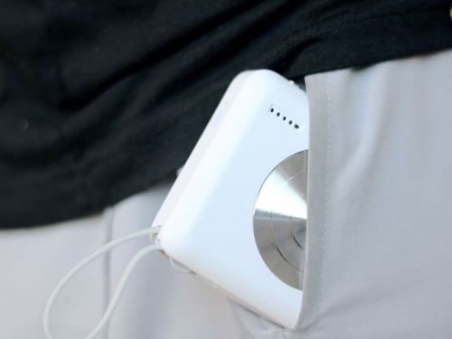 Im体育网站：充电宝可以带上飞机吗？2024值得推荐的五款符合航空规定的充电宝(图6)