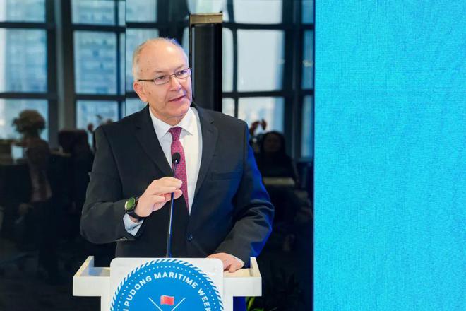 Im体育网站：希腊-浦东航运金融产业交流洽谈会暨2024浦东航运周希腊日主题活动成功举办｜界(图3)