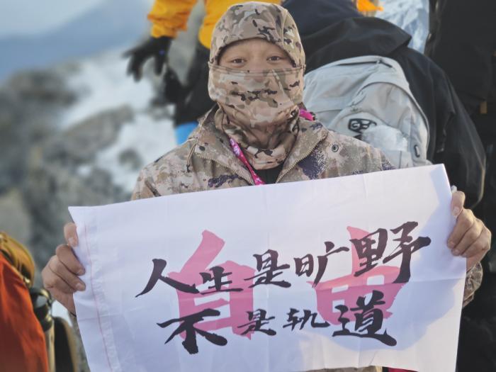 Im（中国体育）：中老铁路冰鲜水产品试点运输启动(图2)