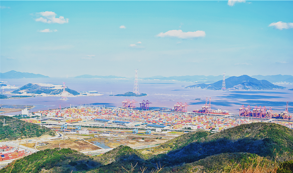 开局2024！宁波港域集装箱吞吐量新年实现开门红(图1)