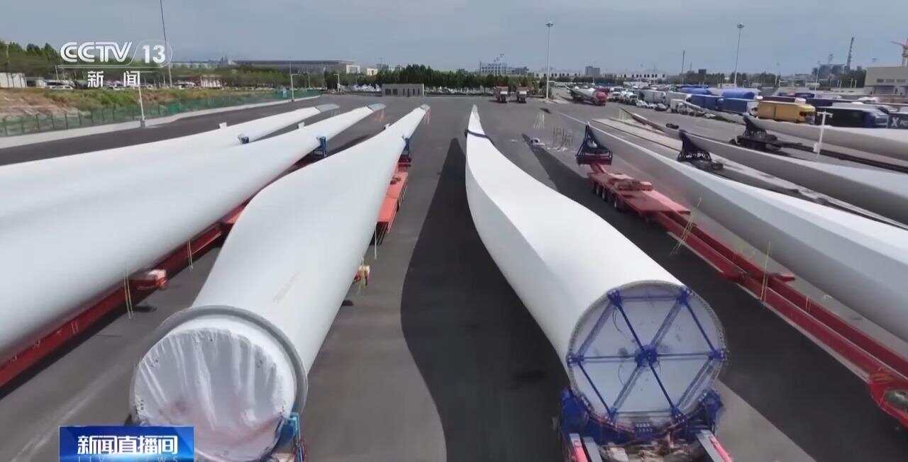 砥砺奋进七十载天山南北谱华章丨边陲小城→国际枢纽这里的贸易“朋友圈”越来越大(图5)