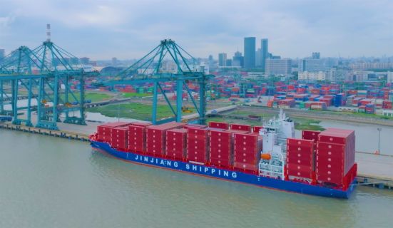 Im体育网站：锦江航运2024年净利超10亿元增长3745%！区域航线业务量价齐升(图2)