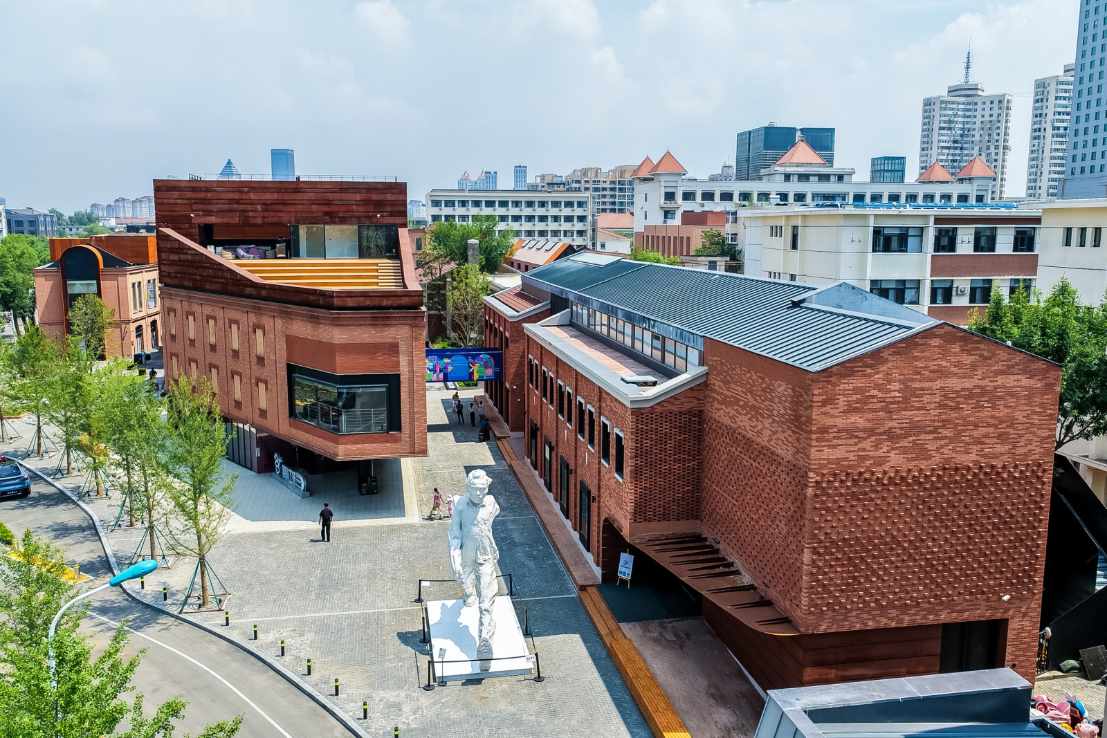 Im（中国体育）：天津市河北区以四篇“文章”谱写高质量发展新篇章(图2)