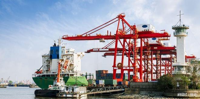 Im（中国体育）：中美海运战开打新西兰取消韩企项目给了特朗普一个“嘴巴子”(图3)