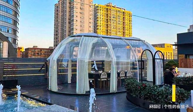 2024年投资星空房必看的三大趋势与品牌选择指南(图1)