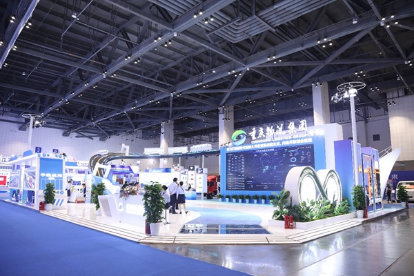 Im体育网站：重庆物流集团：高效智能物流网络助推重庆产业发展(图1)