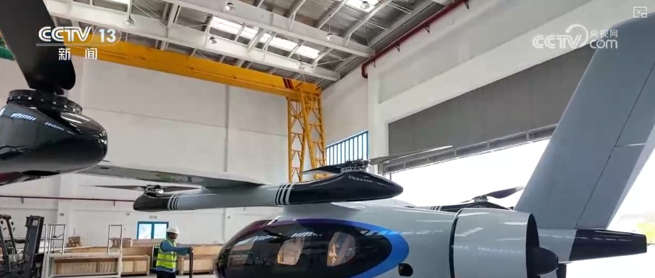 Im体育网站：多轮驱动发力15万亿元！低空经济增长强劲向“规模化落地”跨越(图4)