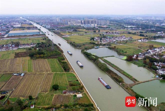 Im体育网站：锡溧漕河无锡段航道验收通过通行船舶吨位提升至10倍物资直达上海！(图2)