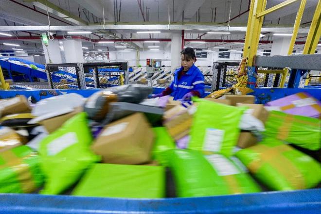 发力航空货运刺激业绩中通快递拟178亿元收购浙江星联(图1)