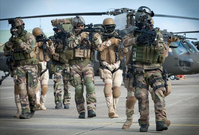 23万吨对2000多万吨假设中美进攻对方本土需要的海运能力对比(图4)