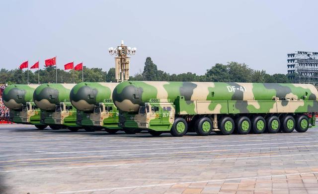 23万吨对2000多万吨假设中美进攻对方本土需要的海运能力对比(图14)