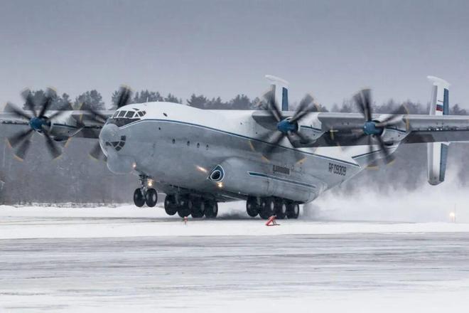 安-22在试飞中坠毁世界最大涡桨运输机或彻底告别蓝天(图1)