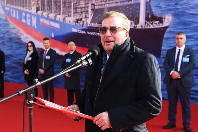 达飞首艘中国造甲醇船正式交付！(图2)