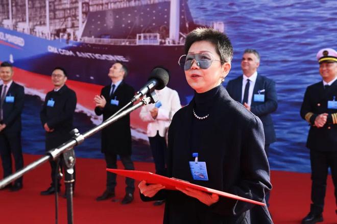 达飞首艘中国造甲醇船正式交付！(图3)