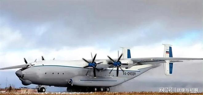 Im体育网站：宝贝疙瘩刚修好直接断成两截机毁人亡“世界纪录”成为绝唱(图5)