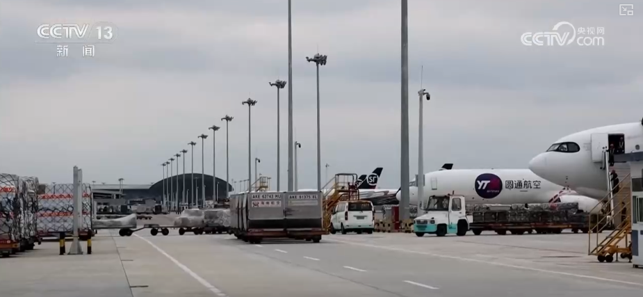 航空货运有“量”有“质”又智”从“秒筛”到“监护”航空物流装上智慧“加速器”(图3)