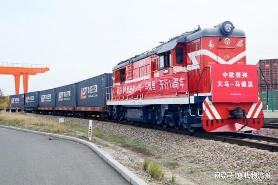 拆解京东、顺丰布局：跨境物流下一个风口在“三网融合”与绿色化(图1)