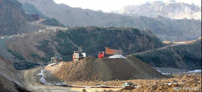 拿了中国几十亿投资就翻脸资源全卖给美国如今求助我们该帮么(图4)