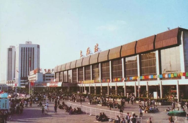 一个浙江小城为什么跑出了“快递四巨头”？(图7)