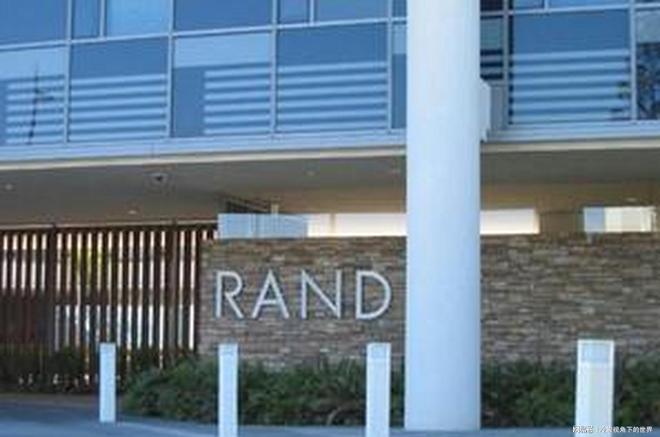 美专家：中国已经提前准备好开战后的第一件事先废掉美国空军(图2)