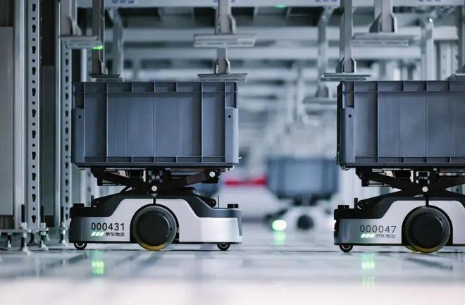 Im体育网站：刘强东杀入欧洲(图10)