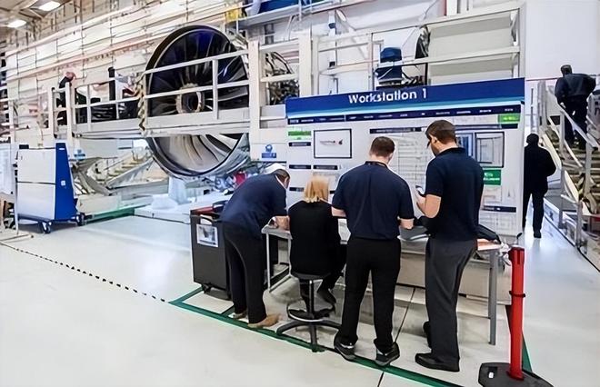 2020年亏54亿裁9000人24年利润246亿罗罗回头求中国建厂(图9)